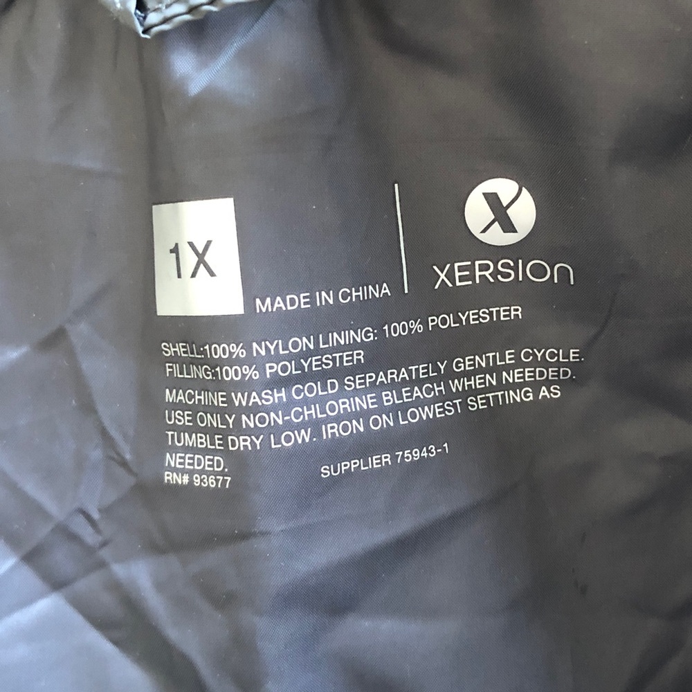 Xersion Women's Grey Puffer Jacket - Picture 7 of 7
